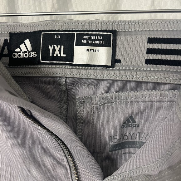 NEW Adidas Baseball Pants Boys Triple Stripe Open Bottom Relaxed Fit XL Grey YXL - Picture 3 of 5